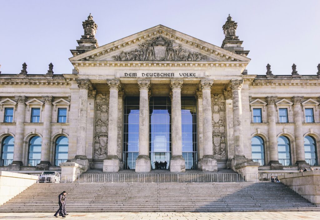 Der Reichstag vor der Bundestagswahl 2025